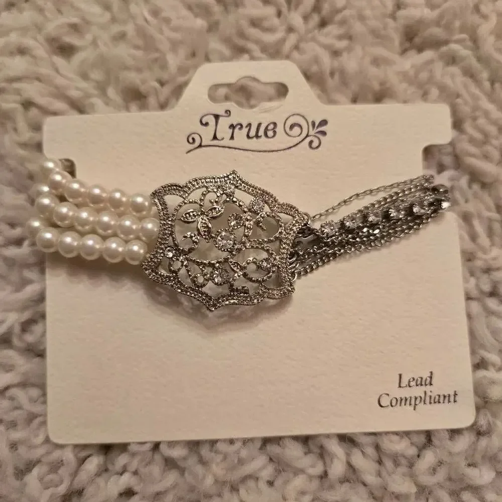 NEW Stretch Bracelet Pearl Silver Chain Rhinestone